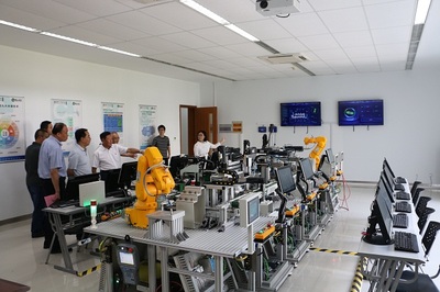 &ldquo;百年&middot;宜科工業(yè)互聯(lián)網(wǎng)實(shí)訓(xùn)基地&rdquo;入選2020年工業(yè)互聯(lián)網(wǎng)產(chǎn)業(yè)聯(lián)盟實(shí)訓(xùn)基地